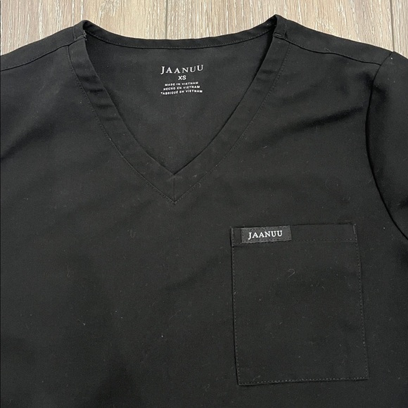 Jaanuu Women's Black Scrub Top - Picture 2 of 5